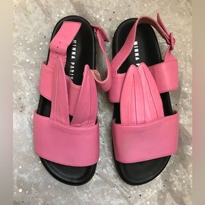 Mina Parrika Pink leather bunny sandals